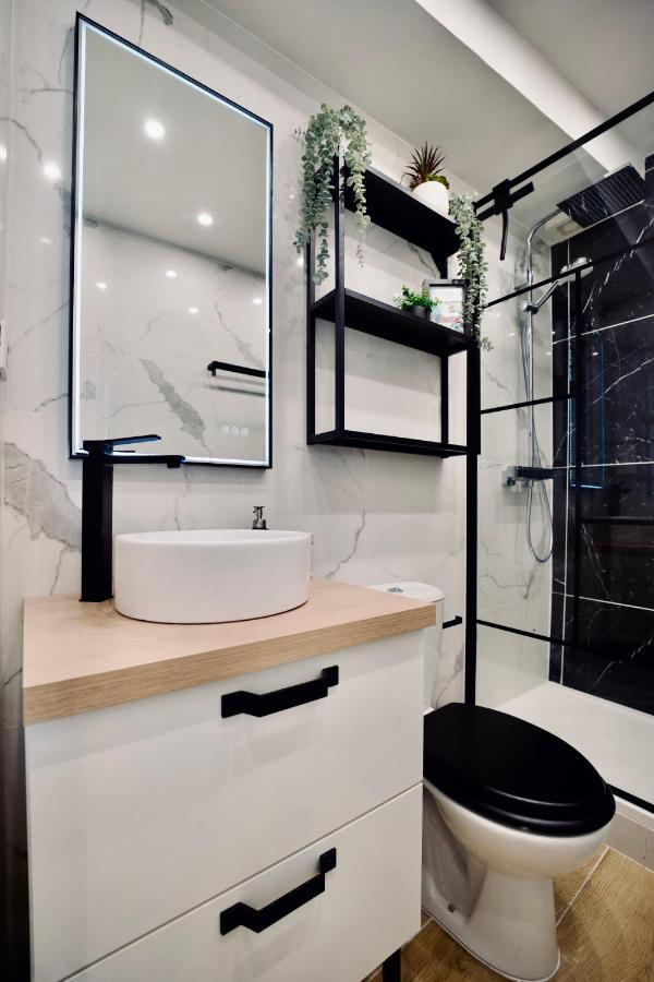 New ! Superbe Studio Vieux Nice - Climatise ภายนอก รูปภาพ