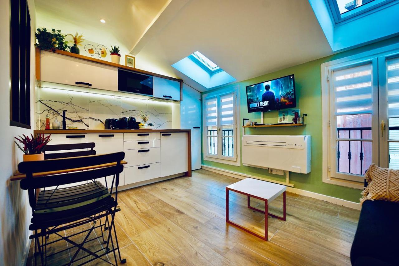 New ! Superbe Studio Vieux Nice - Climatise ภายนอก รูปภาพ